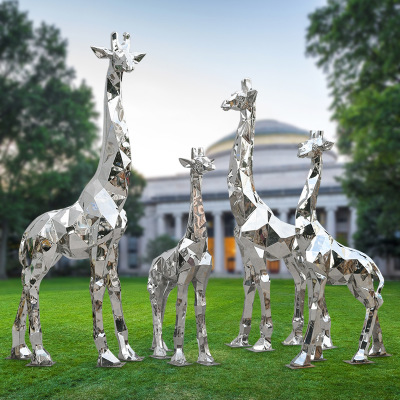 抽象不锈钢镜面几何长颈鹿雕塑户外草坪售楼部麋鹿装饰切面鹿摆件