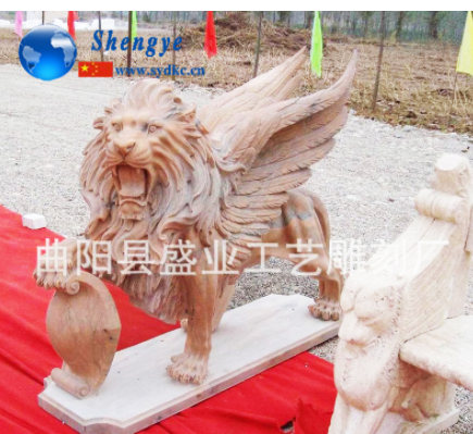 精品推荐创意动物雕塑摆件晚霞红仿真动物雕塑曲阳石雕狮子