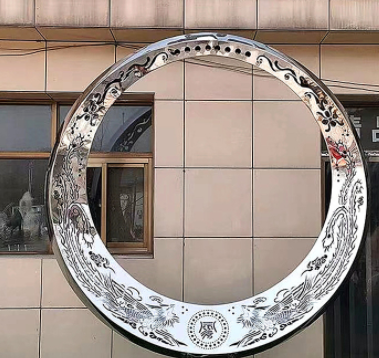 不锈钢抽象月亮圆环广场城市金属雕塑公园学校不锈钢发光抽象雕塑