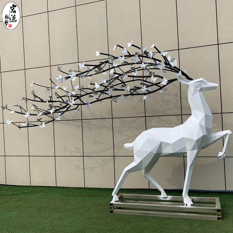 不锈钢鹿雕塑镜面几何镂空梅花鹿公园广场草地展示区户外景观摆件